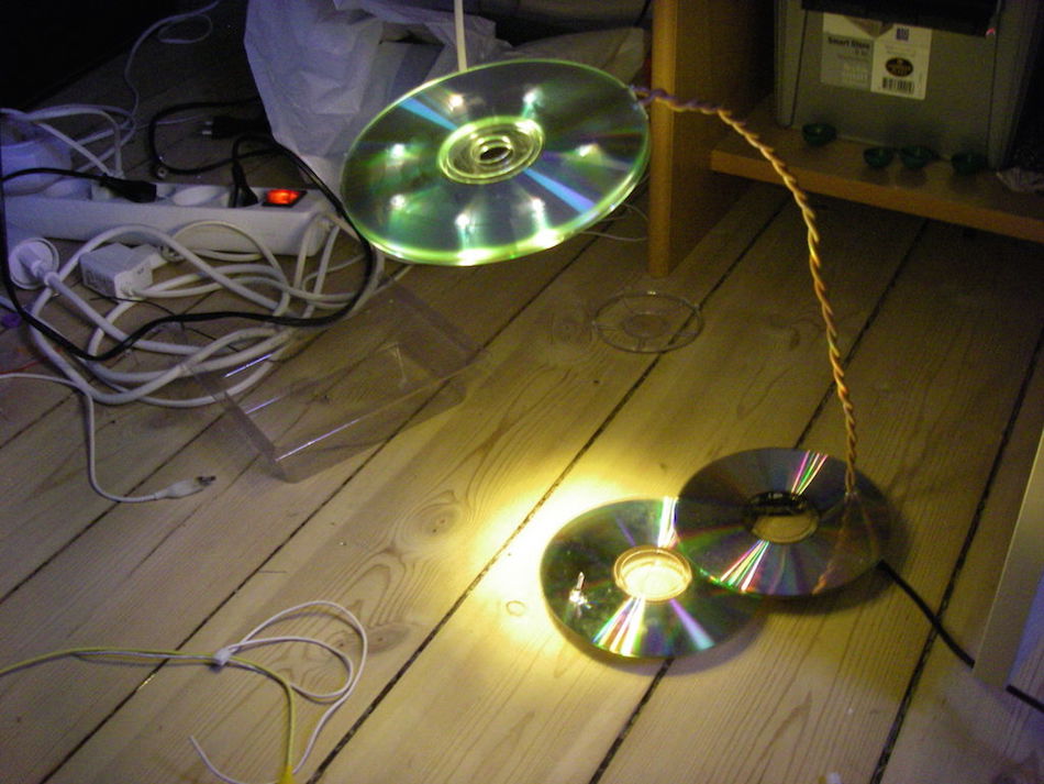 cd-lamp.jpg