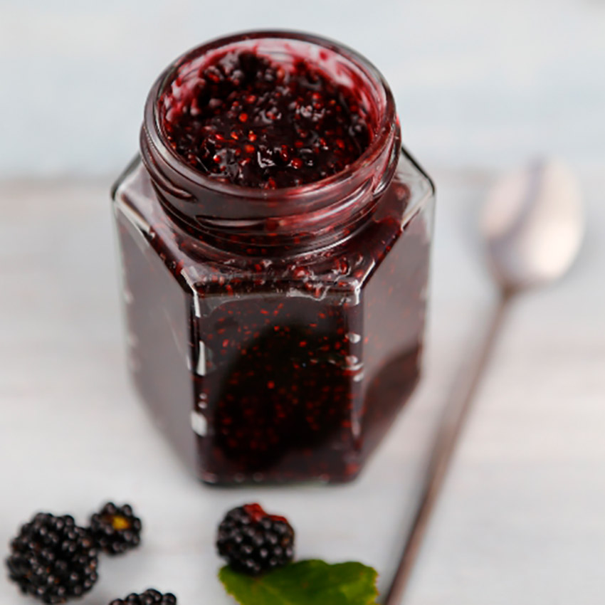 chia-seed-fruit-jam.jpg