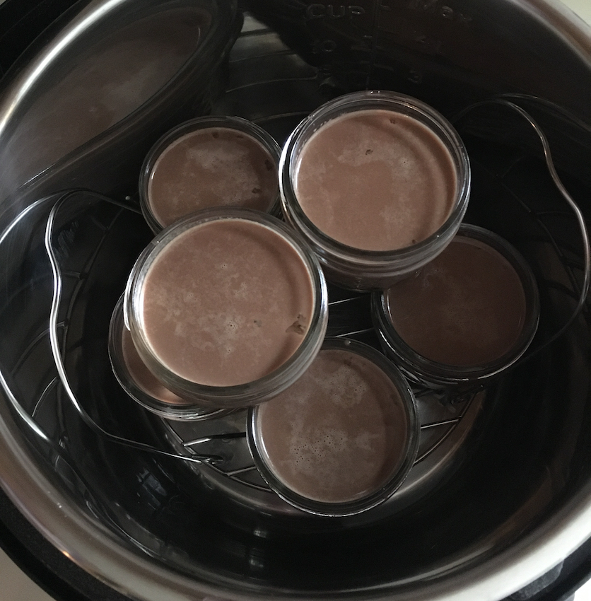 chocolate-pots-de-creme.jpg