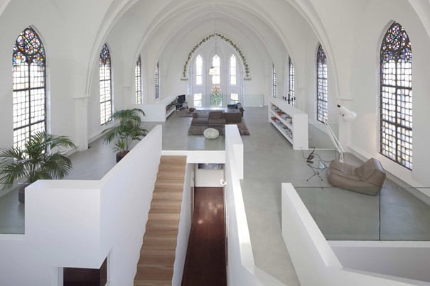 church-converted-into-residence-8.jpg