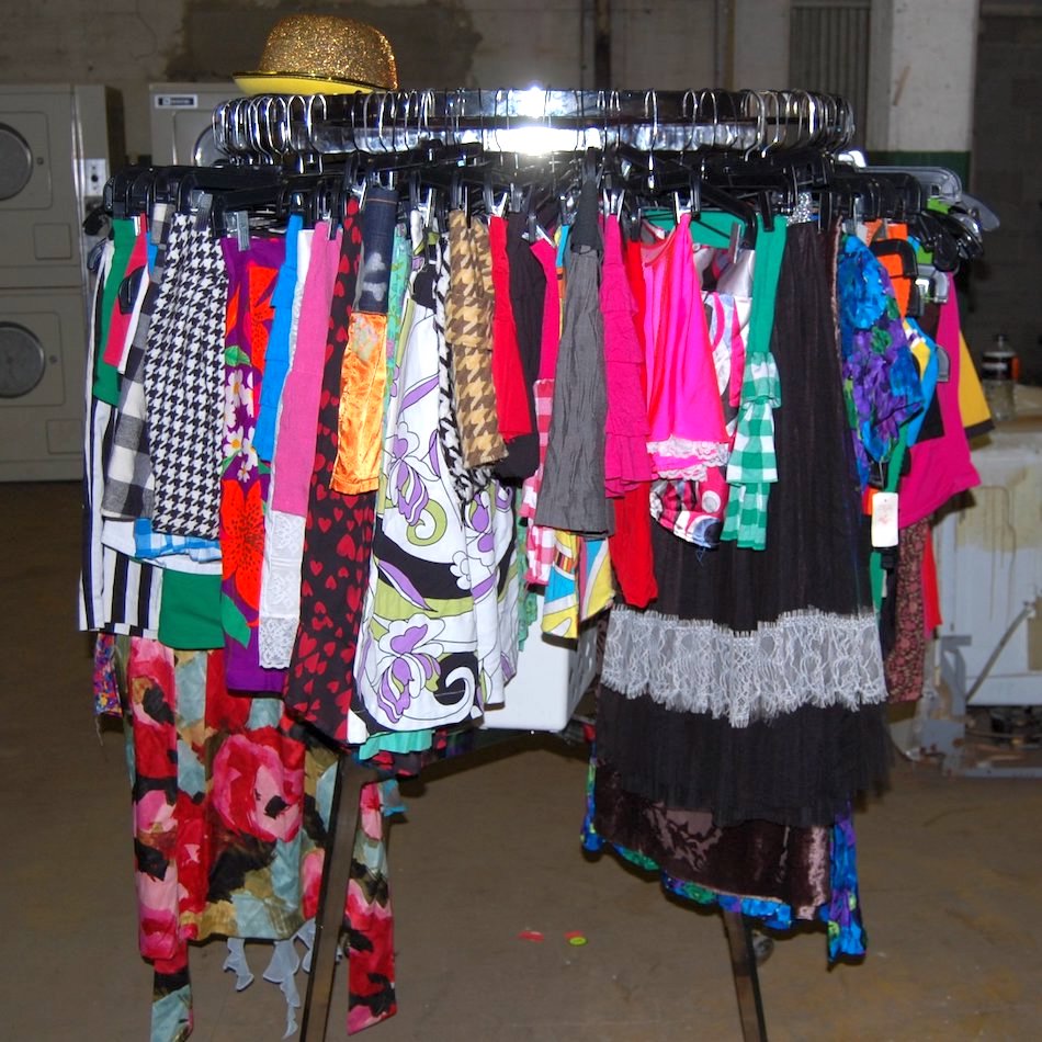 clothes-in-garage2.jpg