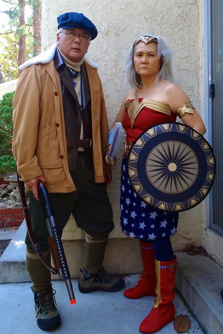 cosplay-parents-2.jpg