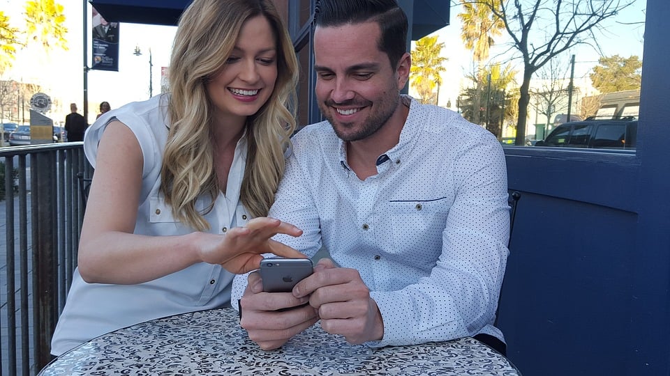 couple-1329784_960_720.jpg