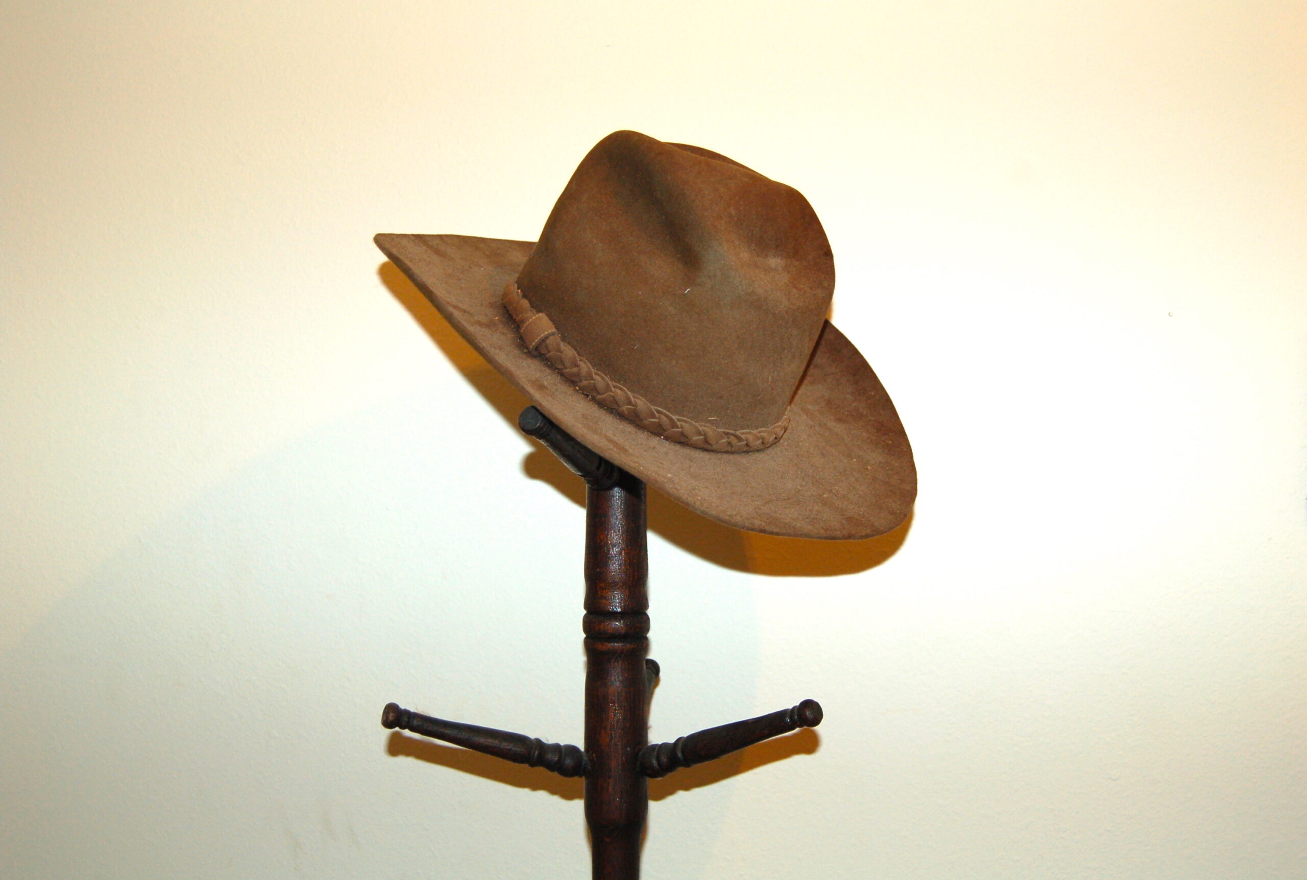 cowboy-hat.jpg