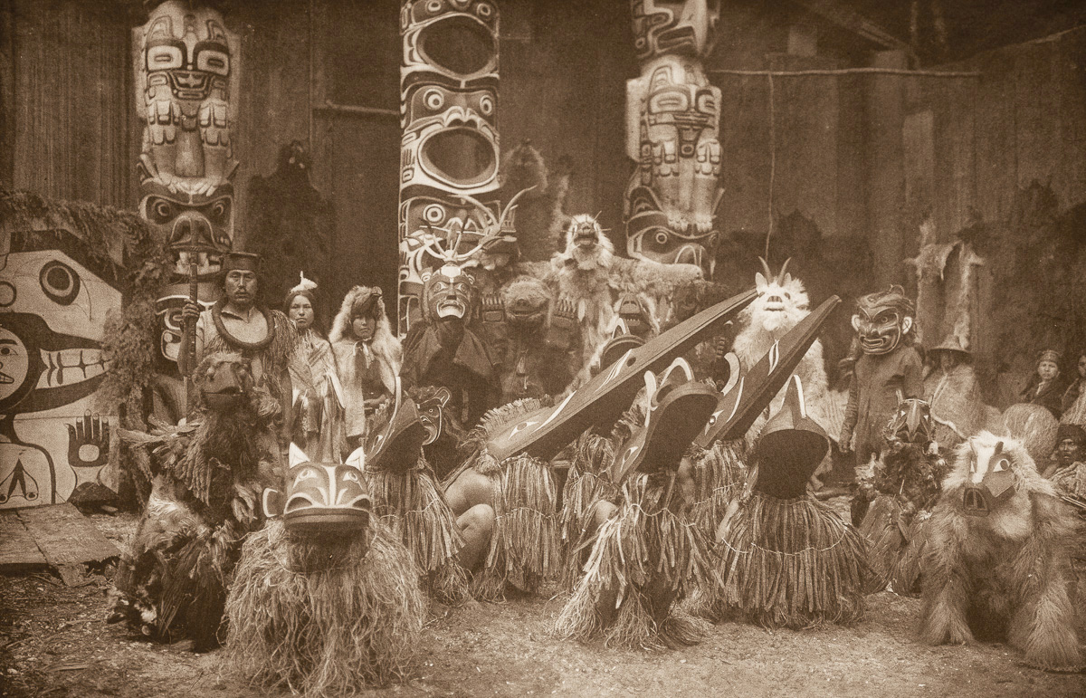 Masked dancers - Qagyuhl