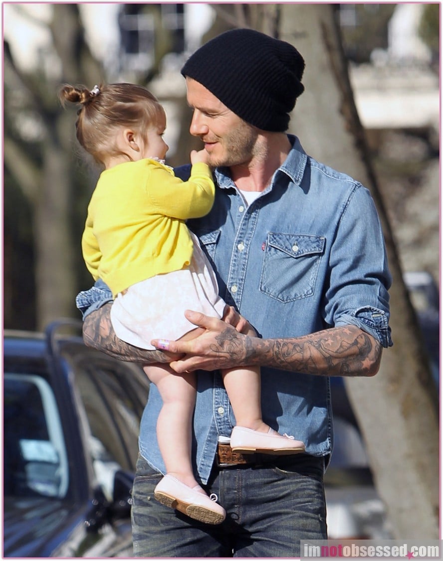 David Beckham Takes Harper Out For A Morning Stroll David Beckham Takes Harper Out For A Morning Stroll