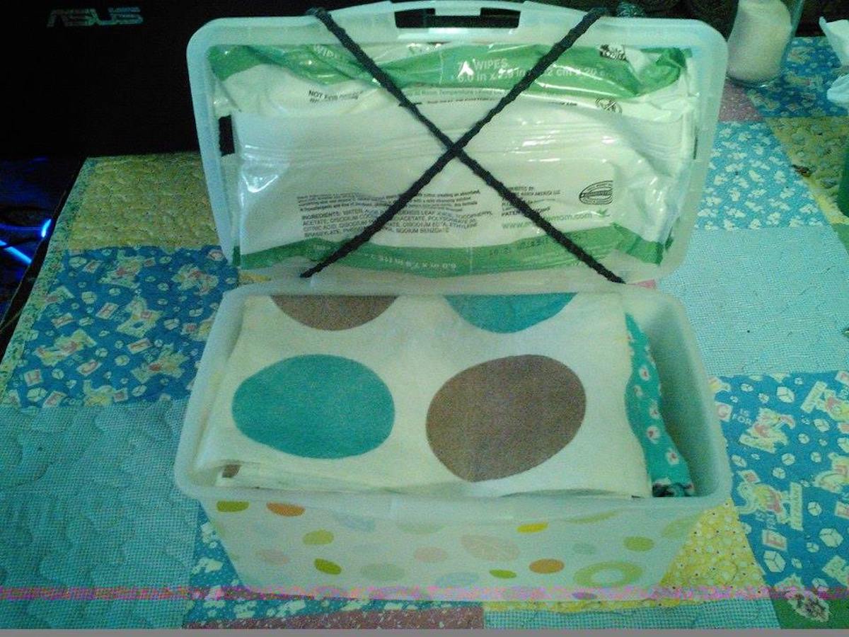 diaper-bag-trick-4.jpg