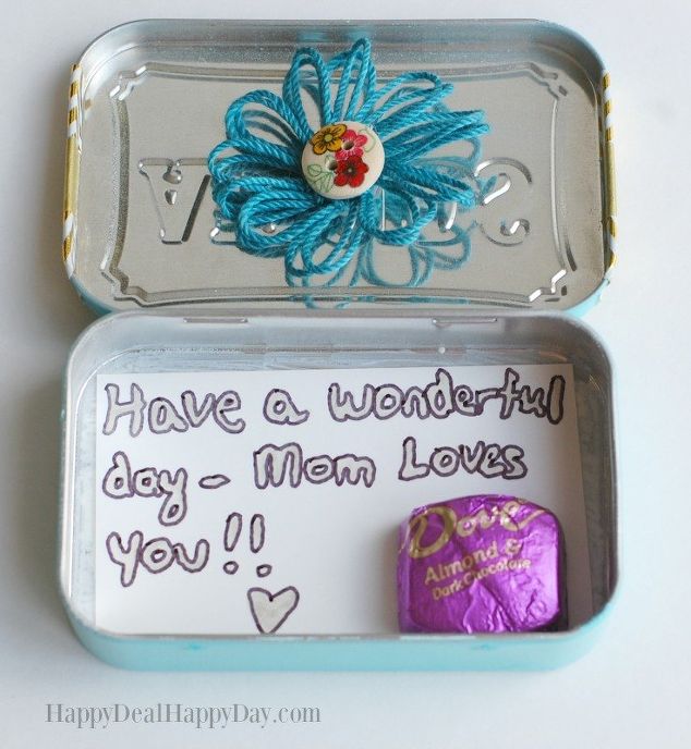 diy-lunch-box-treat-note-holder-from-an-altoid-tin-crafts-repurpose-household-items-repurposing-upcycling-4.jpg