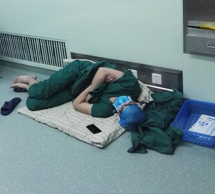 doctor-surgeon-hero-sleeping-hospital-floor-5-58e7327f27d7b__700.jpg