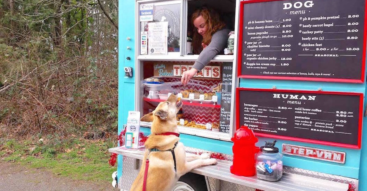 dog food truck thumb hp