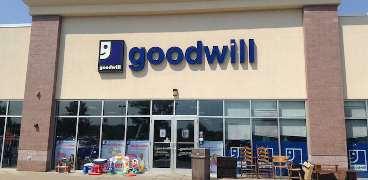 donate to goodwill