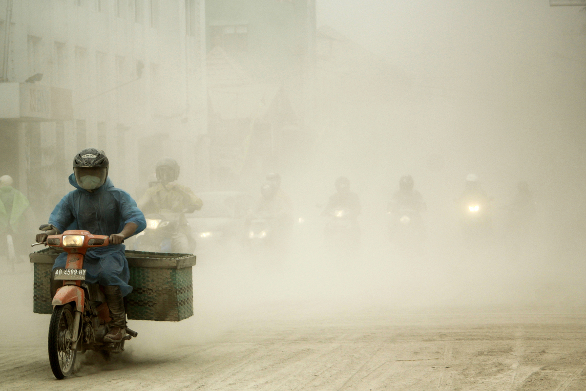 dust-1.jpg