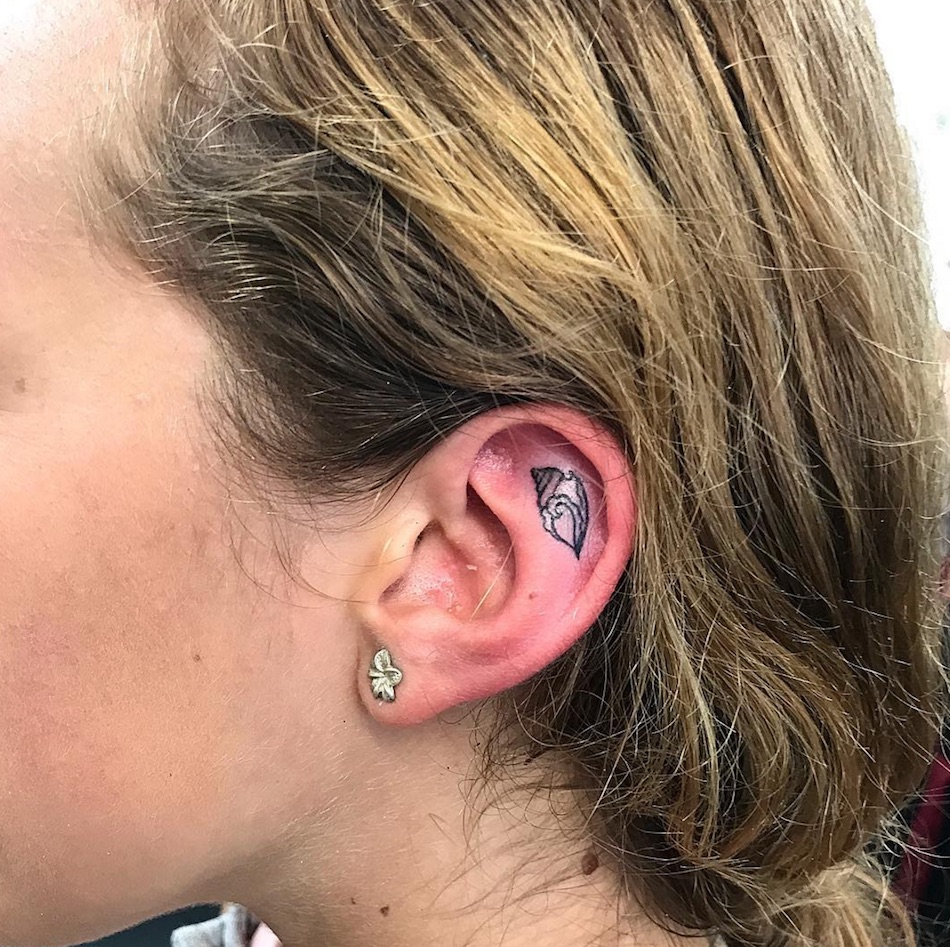 ear-tattoo-4.jpg