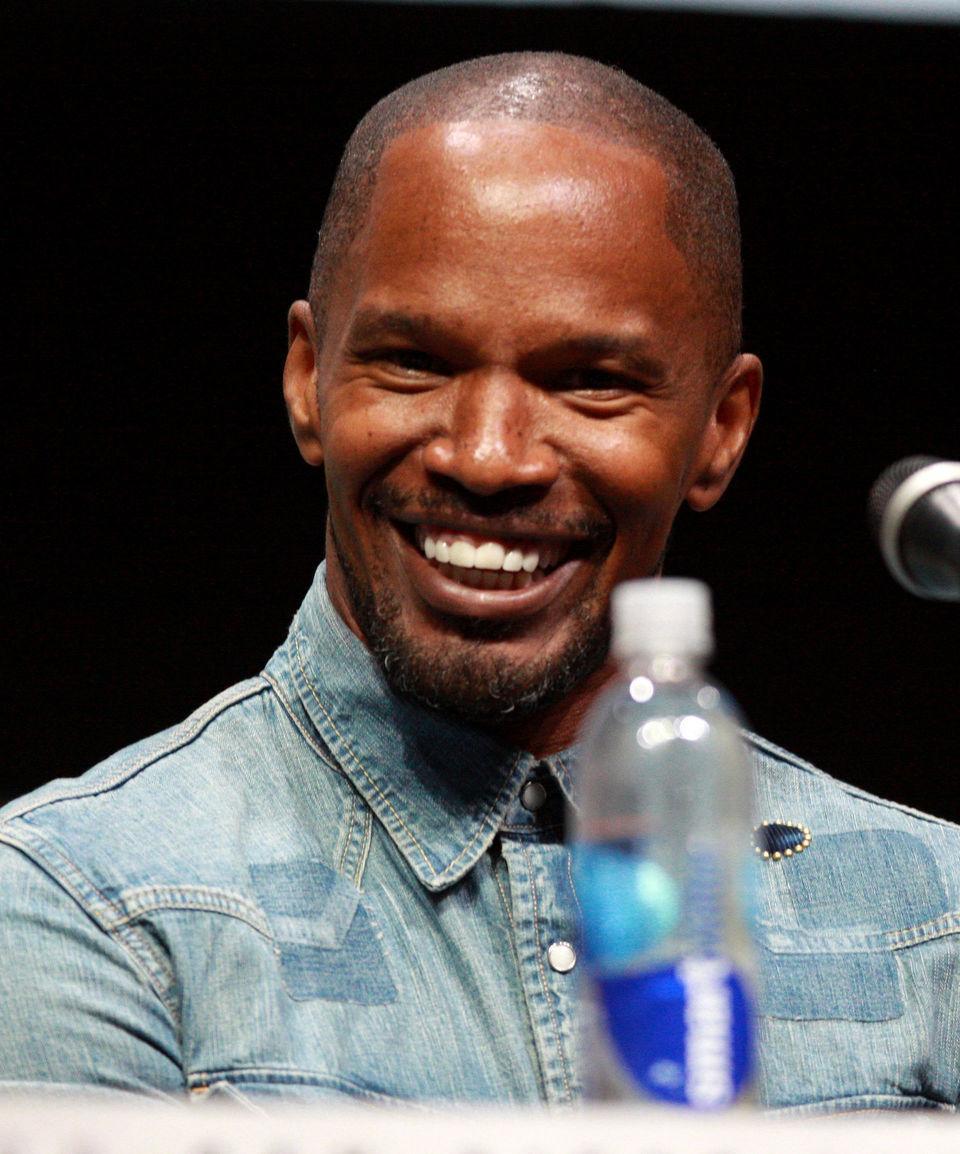extra_large_cropped_Jamie_Foxx_by_Gage_Skidmore.jpg