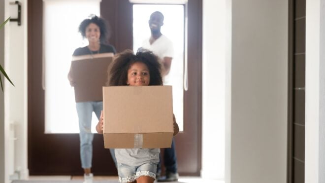 family-moving-hp