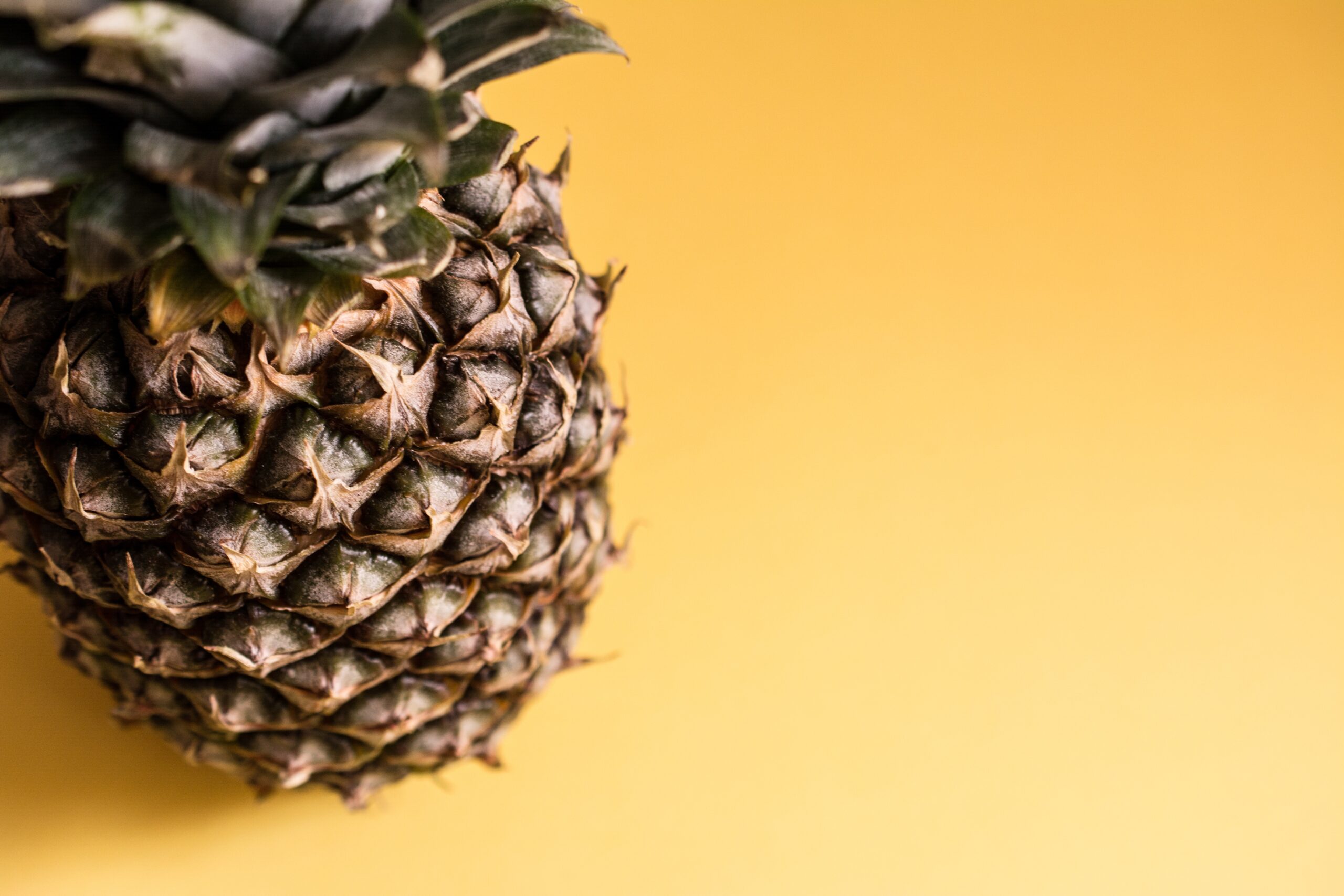 food-fruit-pineapple-1674574.jpg