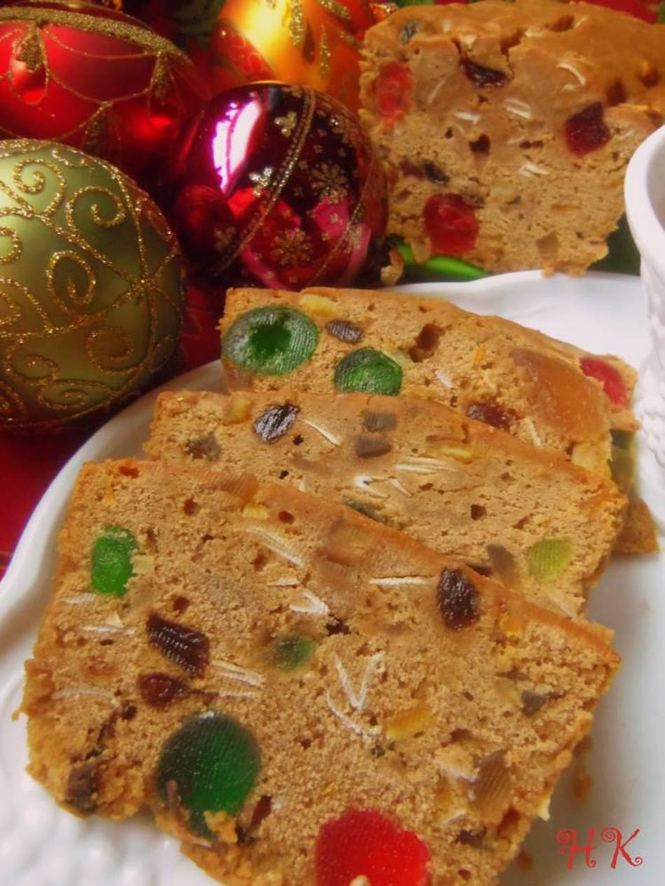 fruitcake-1.jpg fruitcake-1.jpg