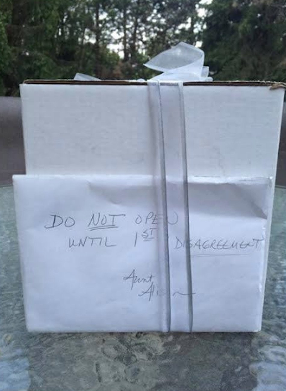 gift-1-1.jpg gift-1-1.jpg