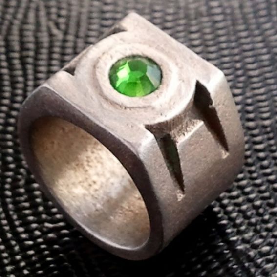green-lantern.jpg