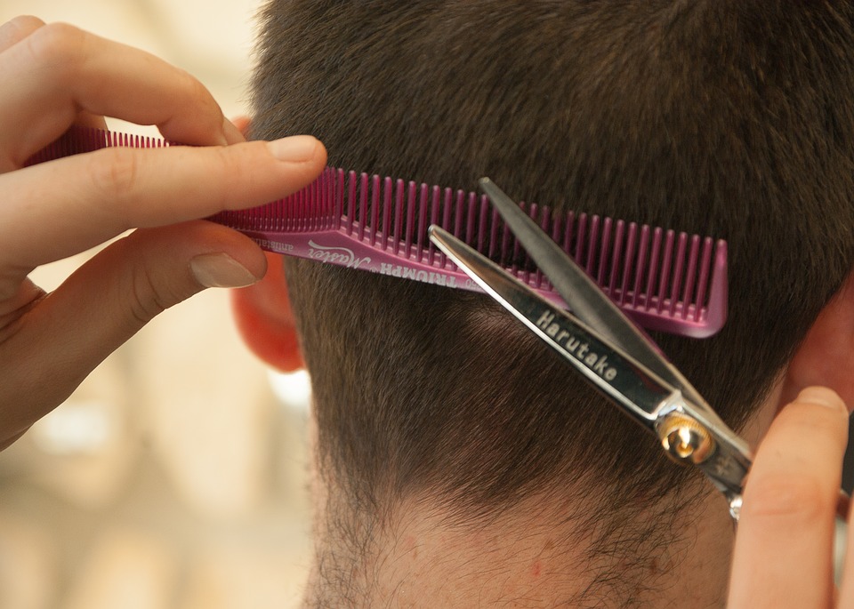 hairdresser-1179459_960_720.jpg