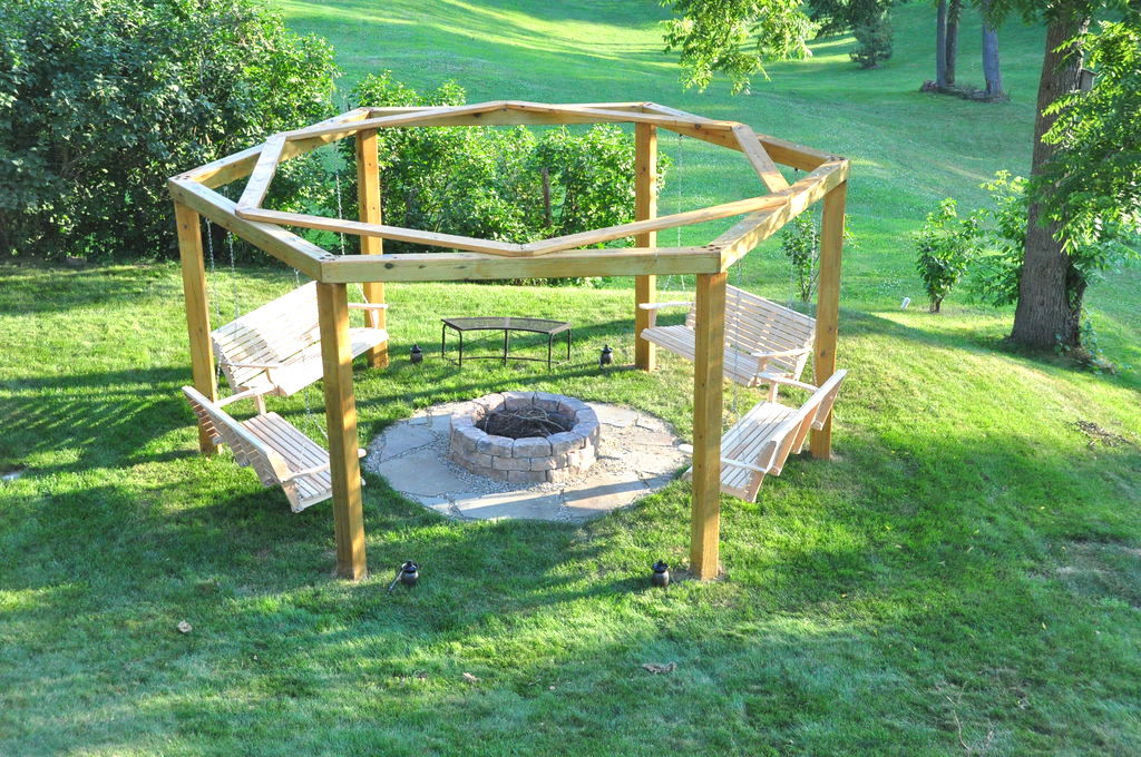 hangingfirepit_a.jpg