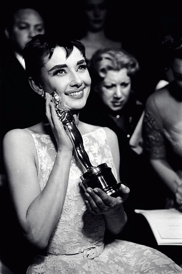 historic-photography-rare-audrey-hepburn-4.jpg