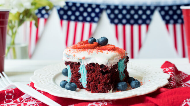 fireworks-poke-cake