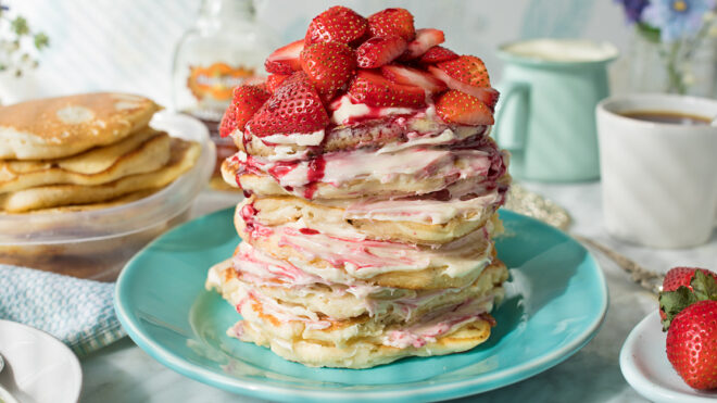 homePage_thumb_1280x627_LeftoverPancakeLayerCake_