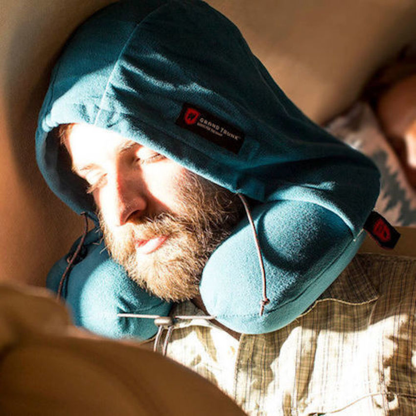 hooded-neck-pillow.jpg