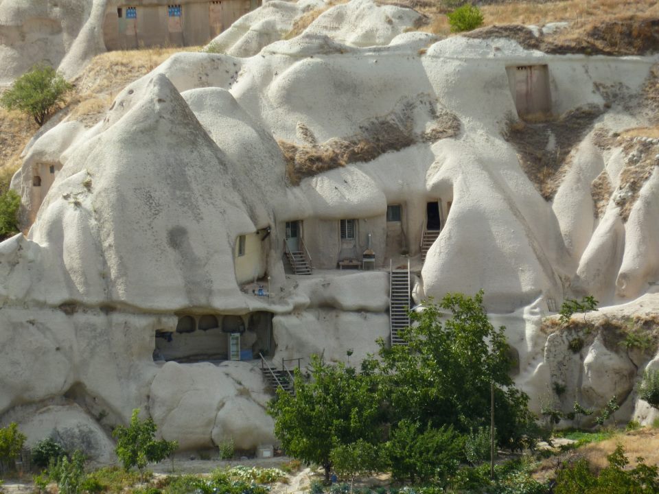 hotel16.jpg