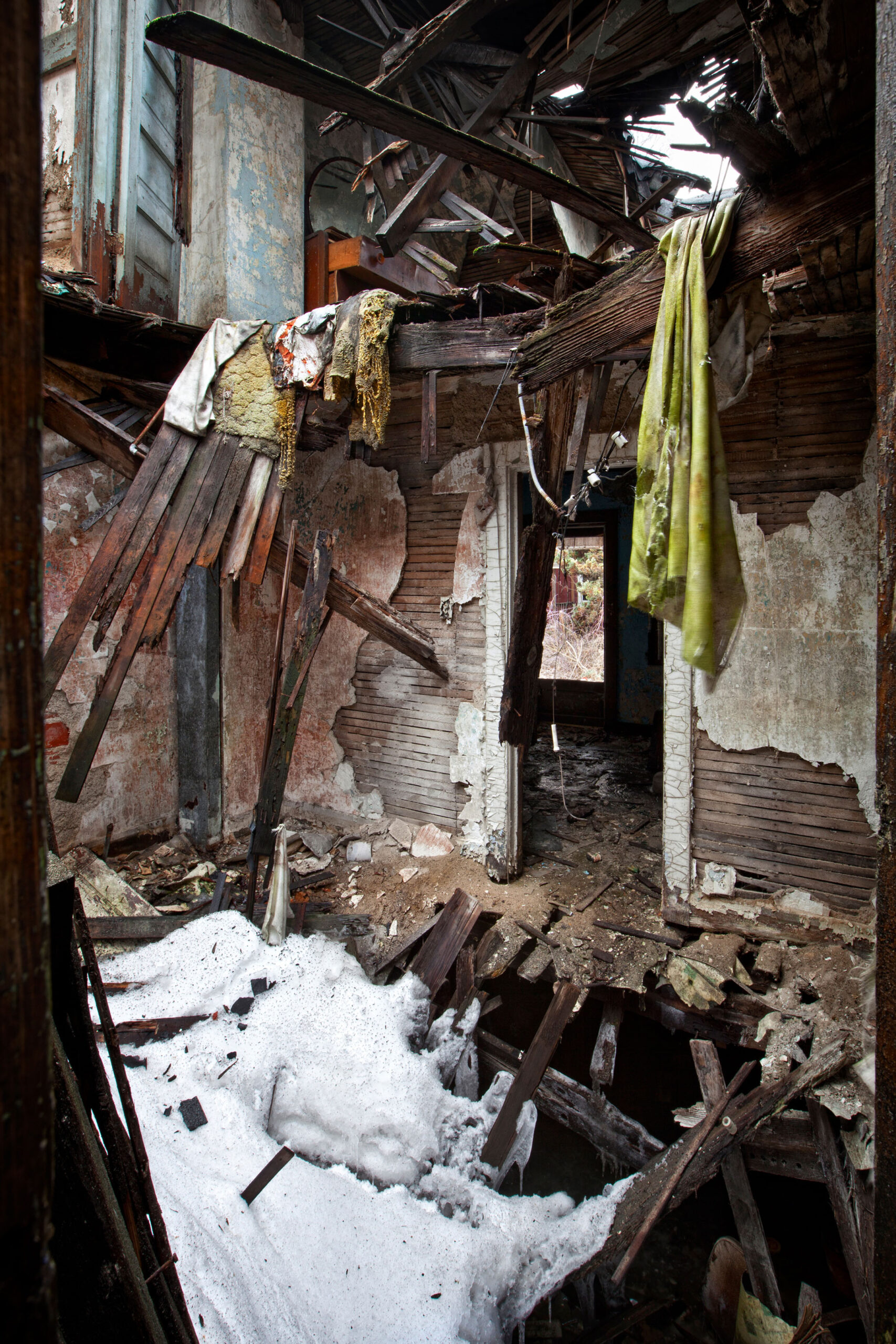 Abandoned Homes Across US