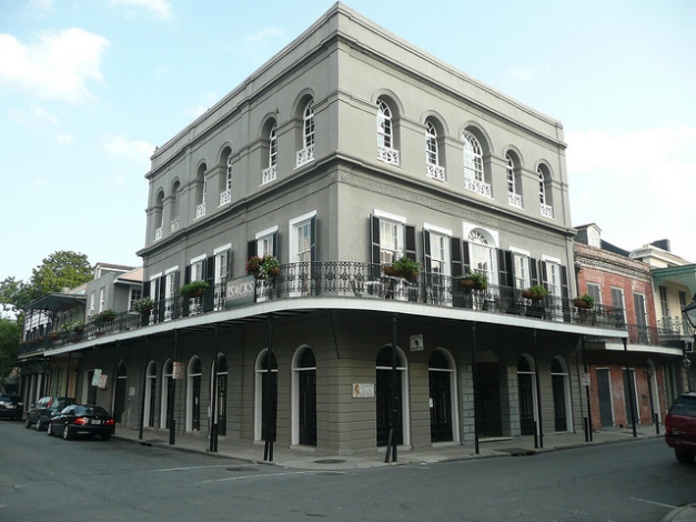 house7-1.jpg