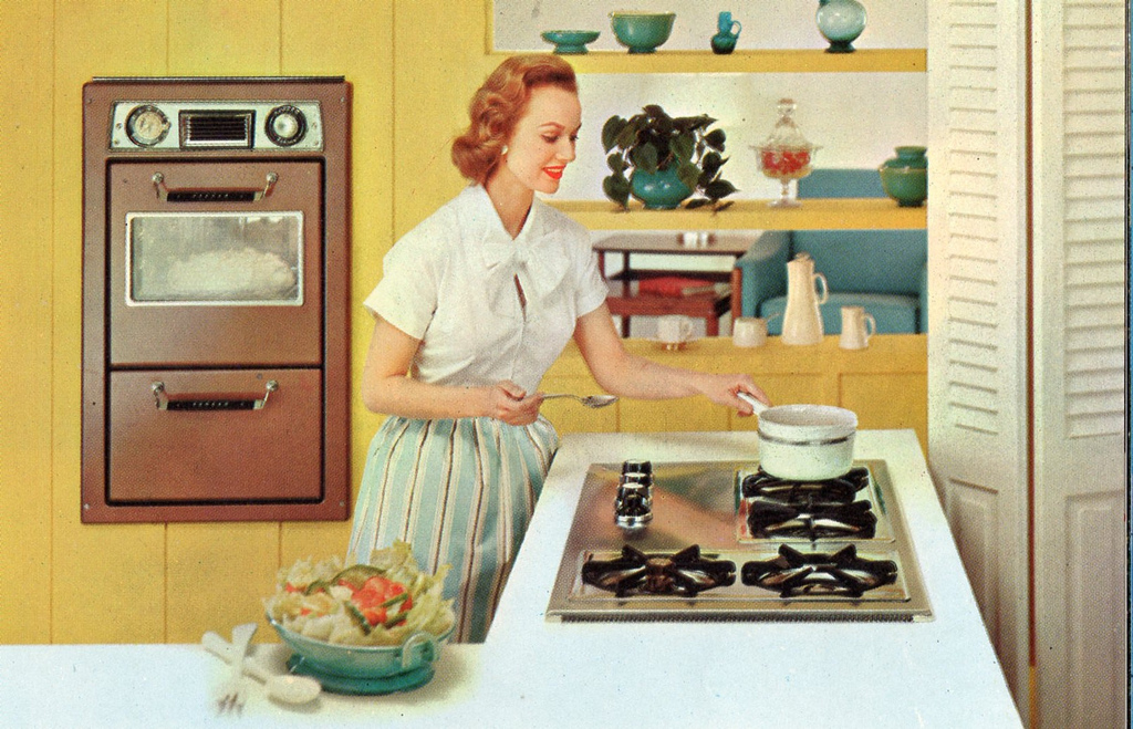 housewife-12.jpg