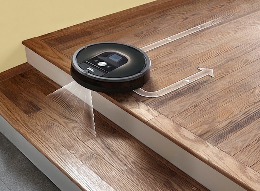 iRobot-Roomba-carefully-moves.jpg