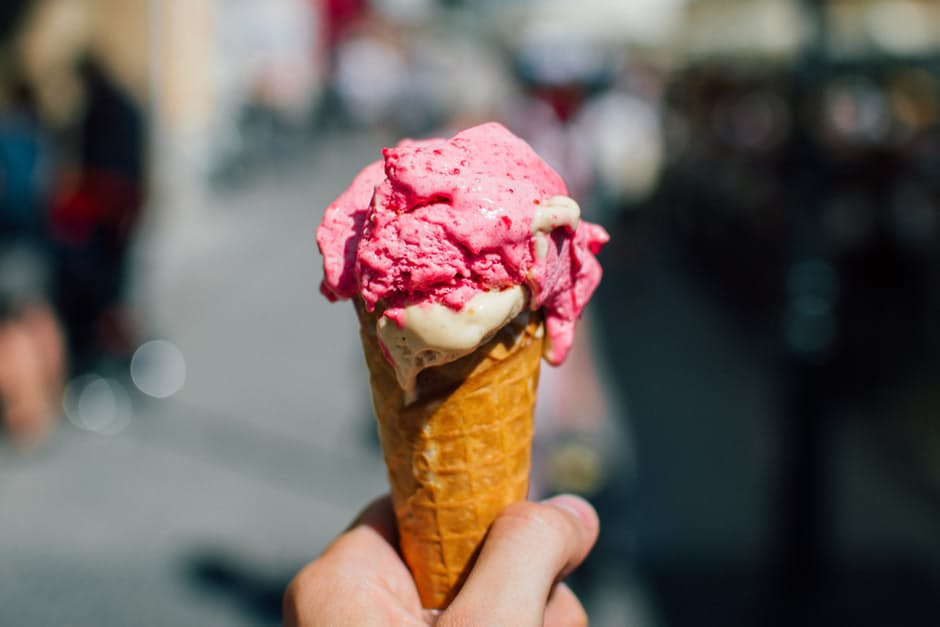 ice-cream-cone-pink.jpg ice-cream-cone-pink.jpg