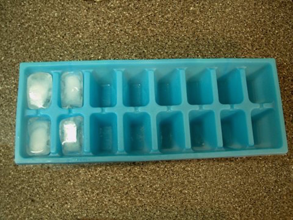 ice-cube-tray.jpg