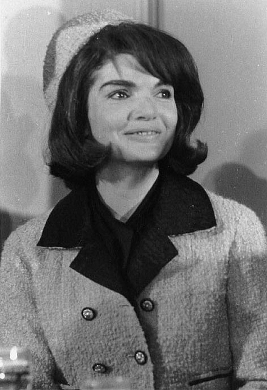 jacqueline-kennedy-402038_1280.jpg