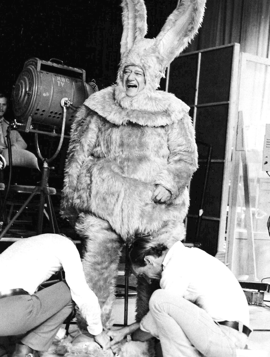 john-wayne-bunny.jpg