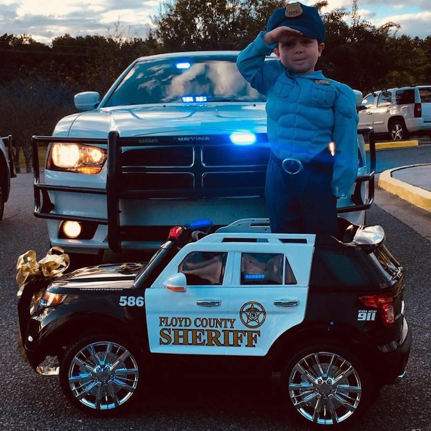 kid-cop-1.jpg kid-cop-1.jpg