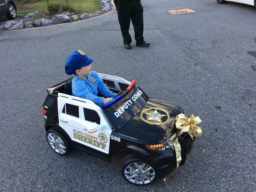 kid-cop-3.jpg