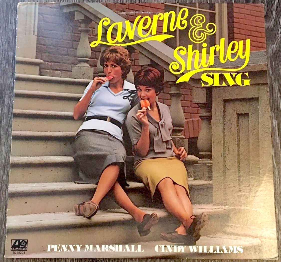 laverne-shirley-sing.jpg