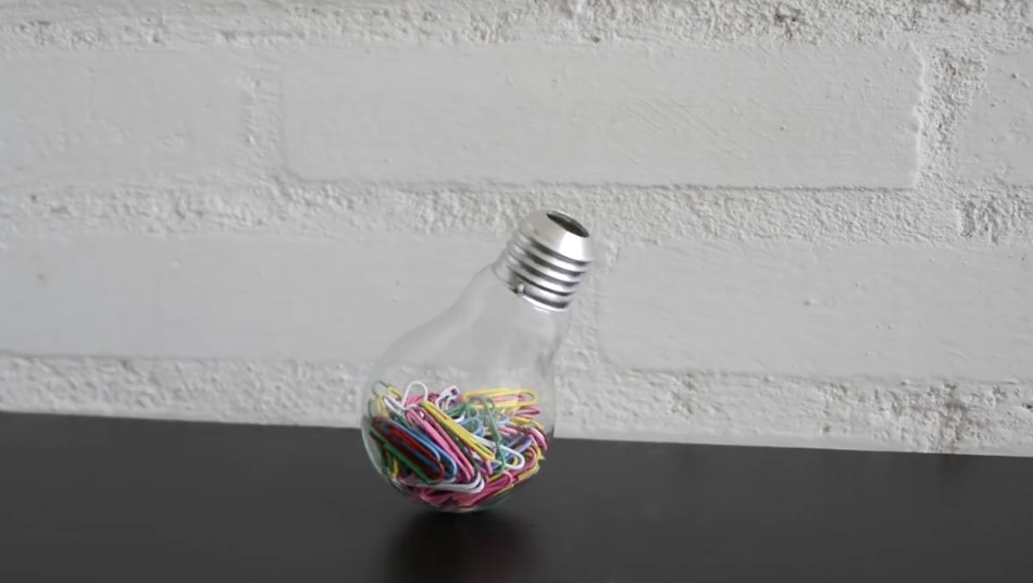 light-bulb-paper-clips.jpg