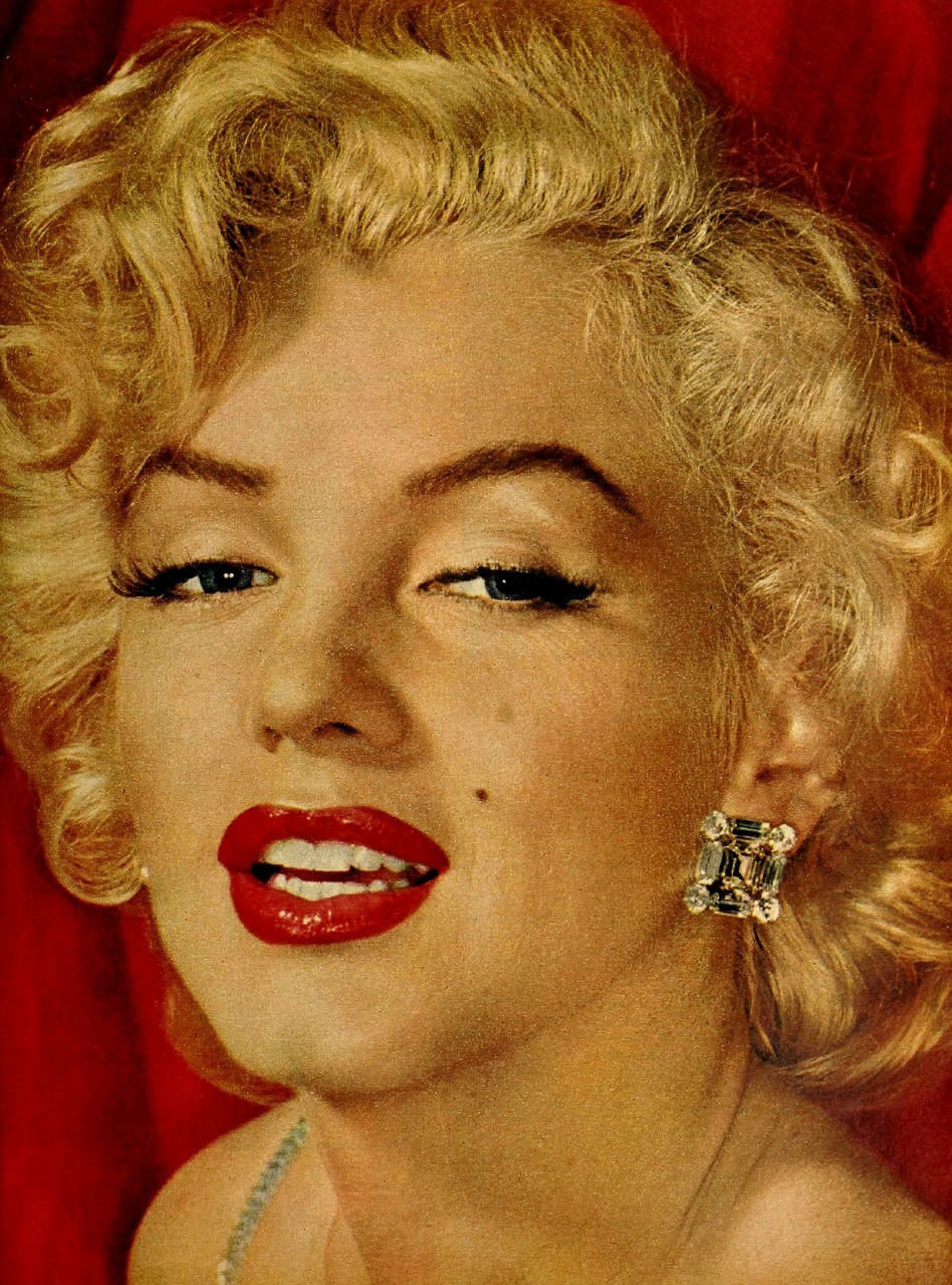 marilyn-monroe-399194_1280.jpg