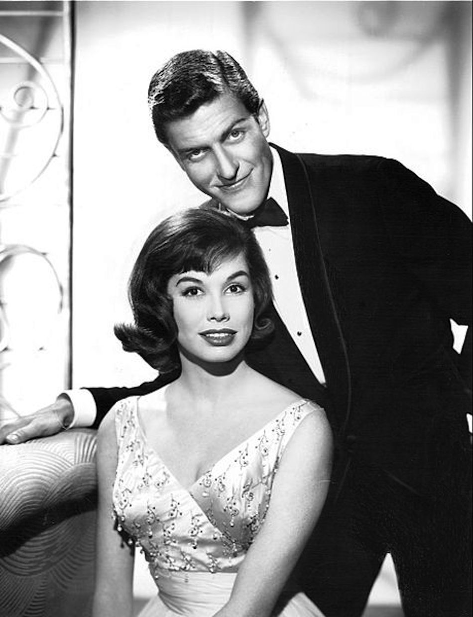 mary-tyler-moore-dick-van-dyke.jpg