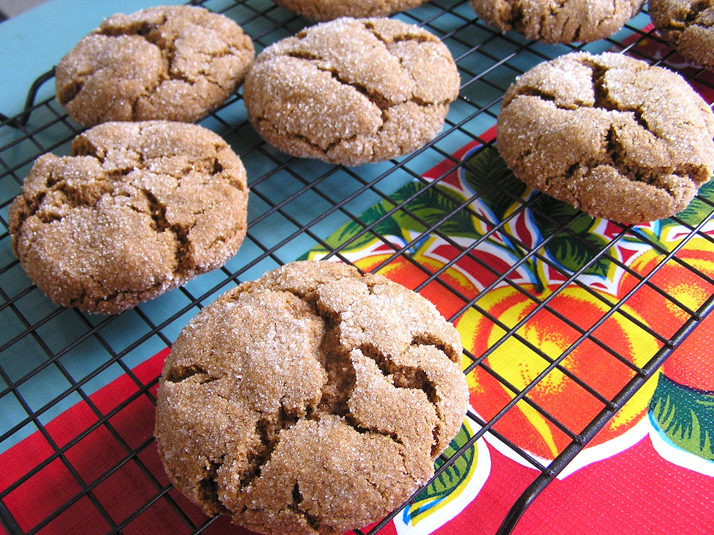 molasses-cookies.jpg