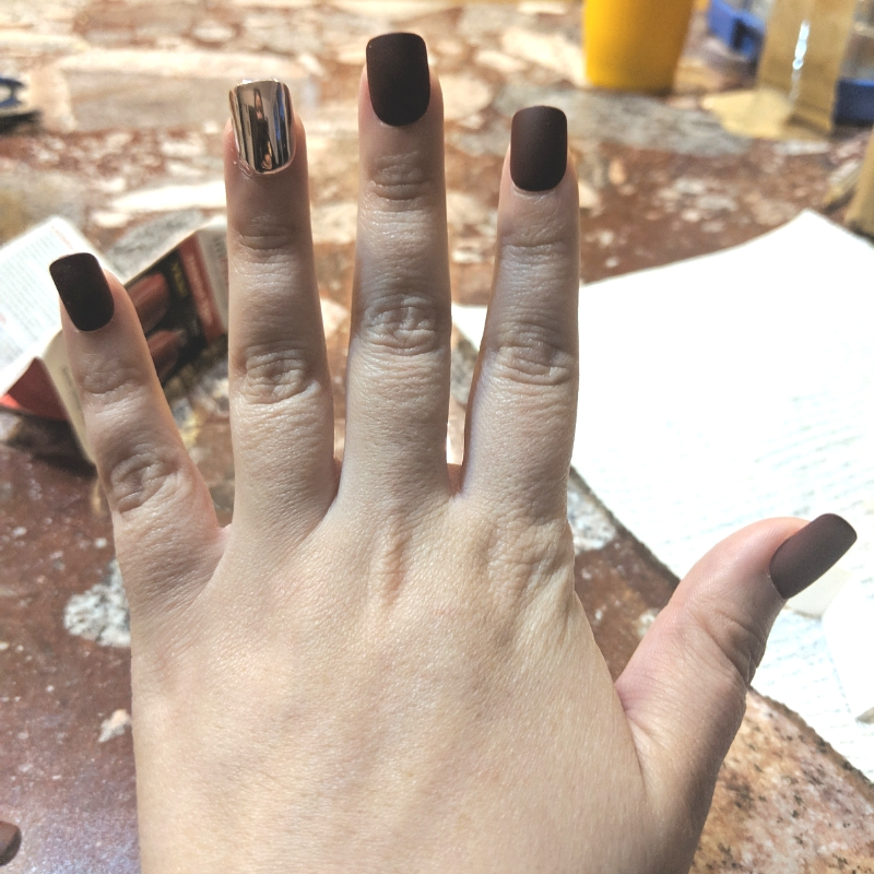 nails5.jpg