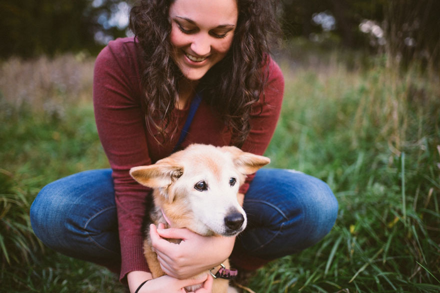 old-dog-chubby-memorial-photoshoot-maria-sharp-suzanne-price-9.jpg