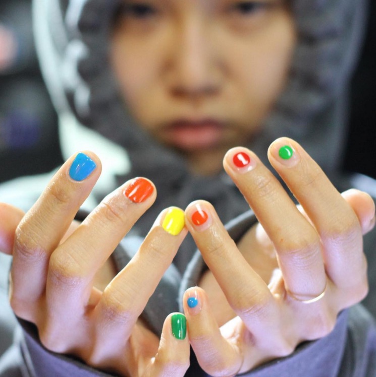 one-hand.jpg