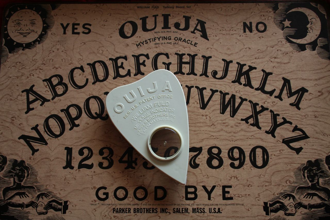 ouija-board.jpg