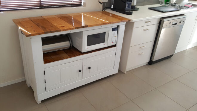 palletkitchencabinet_thumba